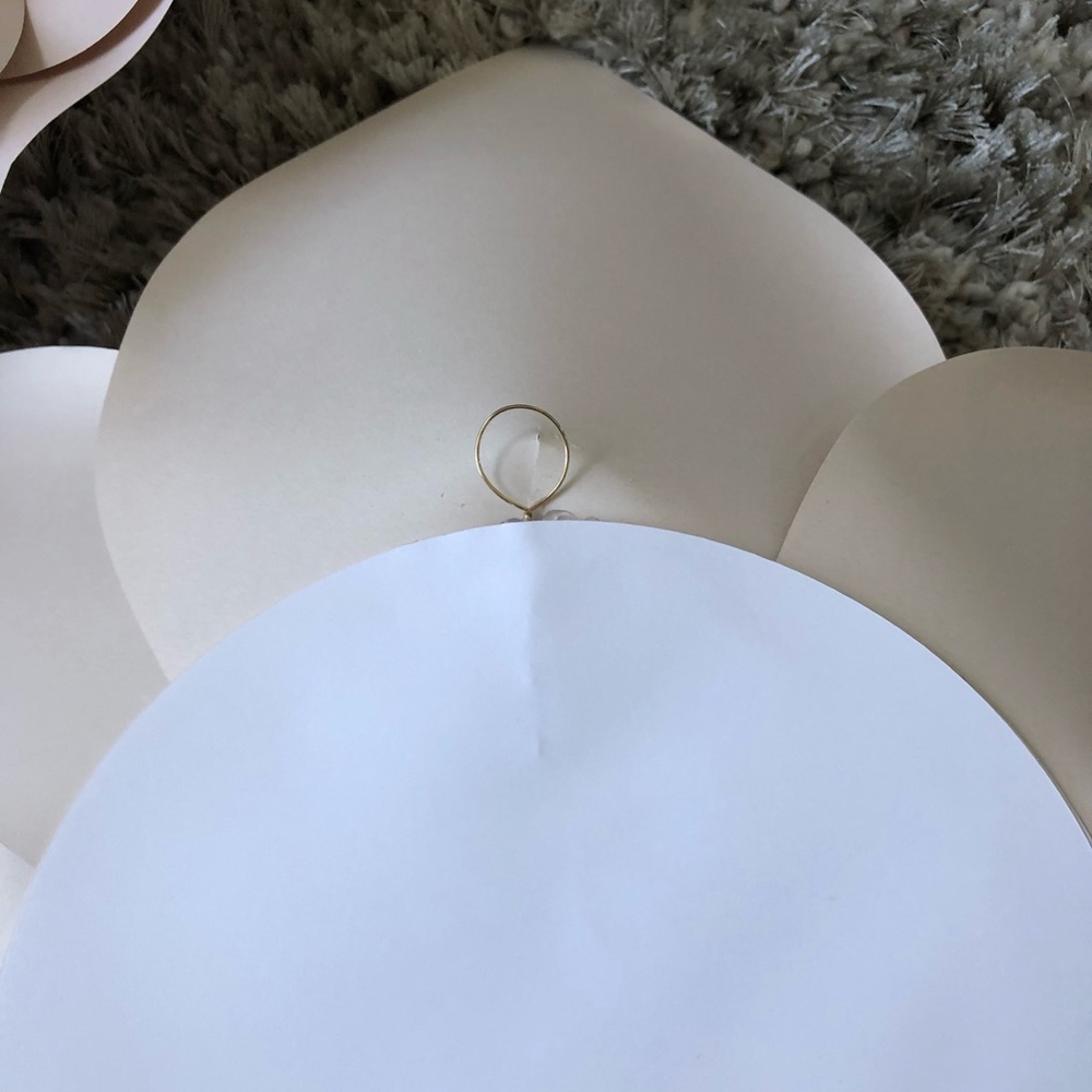Paper Flower Set - Picture 6 of 6